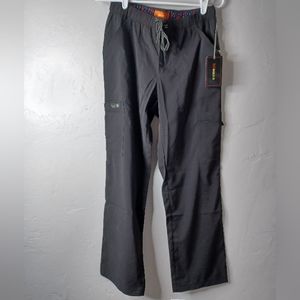 KOI‎ basics scrub bottoms